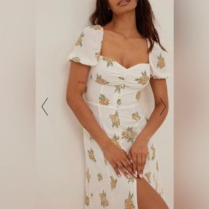 NA-KD Boho Chiffon Buttoned Front Floral Midi Dress - EU 40